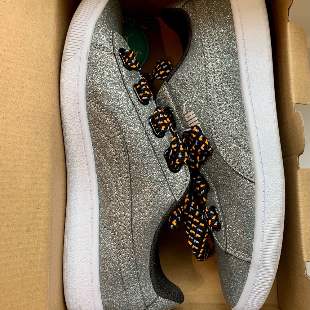 Puma Women’s Size 5